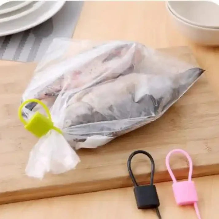 3-Pack Reusable Bag Clips – Lock-Shaped Silicone Design