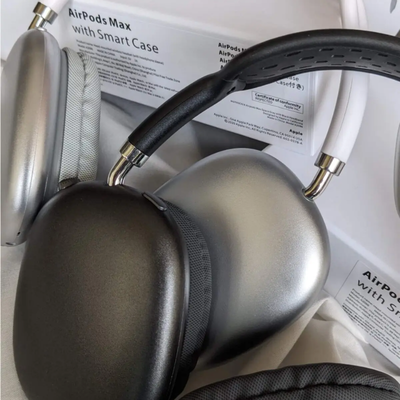 AirPods Max Headphones with Smart Case - Free Cash on Delivery